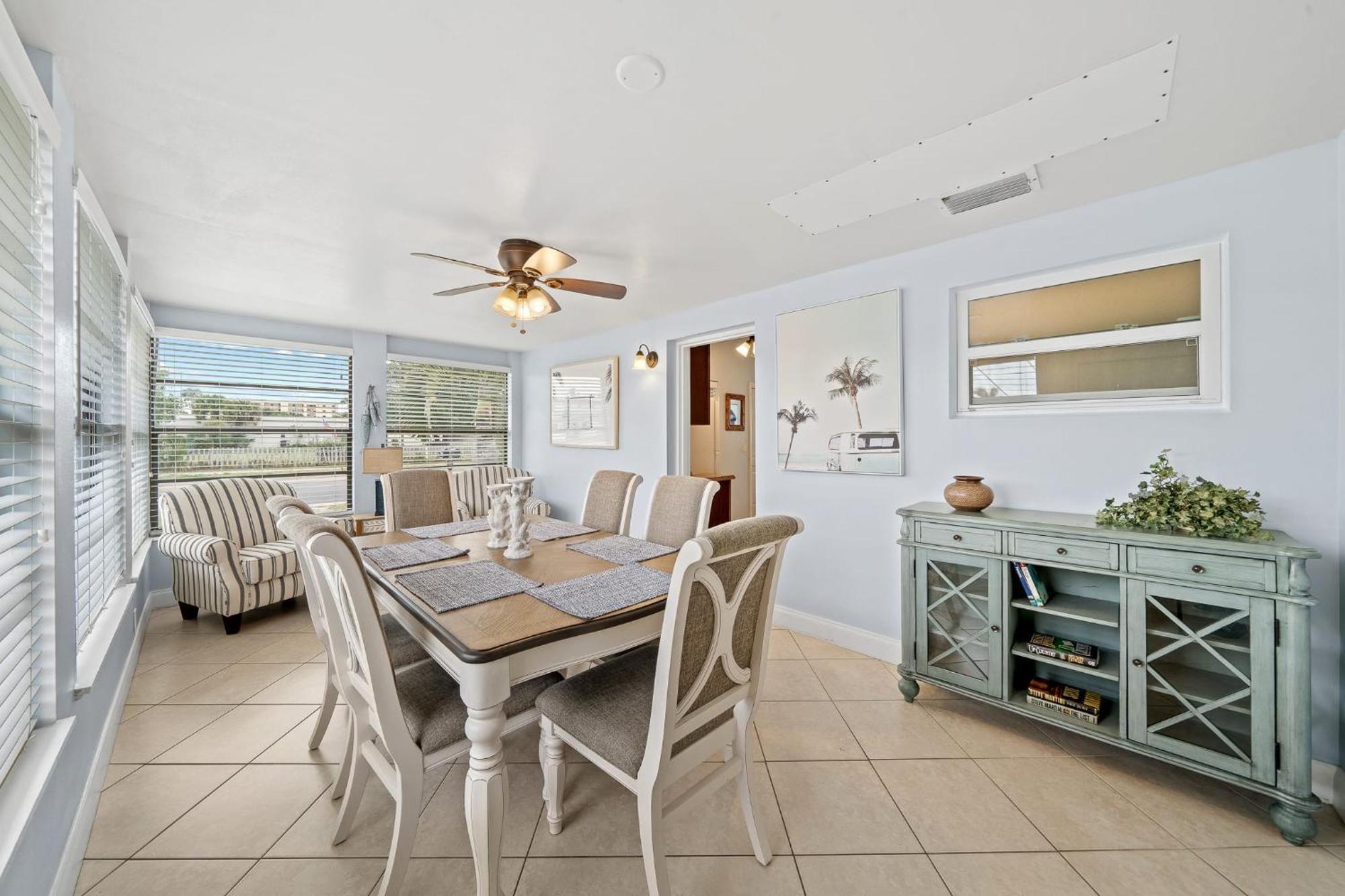 Downtown Cottage - Walk To The Beach & Restaurants Cocoa Beach Exteriör bild